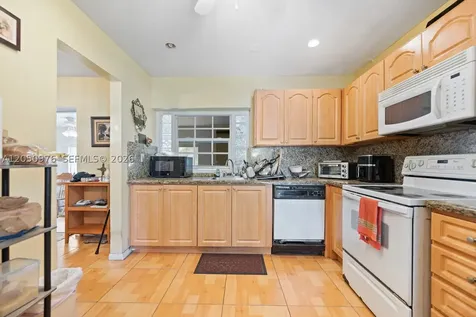 11326 SW 169th Street Miami FL 33157