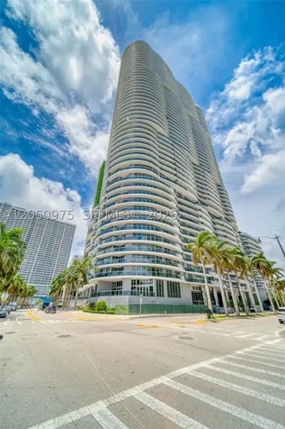 488 NE 18th Street Miami FL 33132