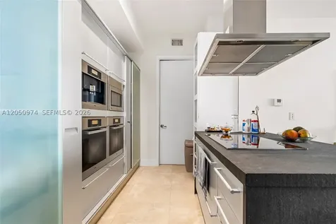 18201 Collins Avenue Sunny Isles Beach FL 33160