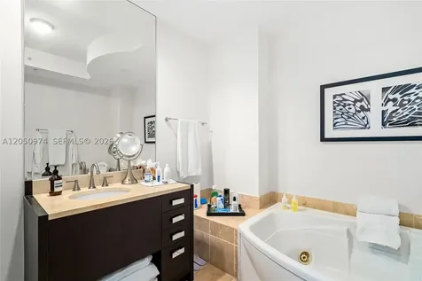 18201 Collins Avenue Sunny Isles Beach FL 33160
