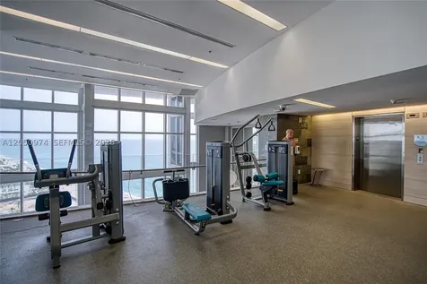 18201 Collins Avenue Sunny Isles Beach FL 33160