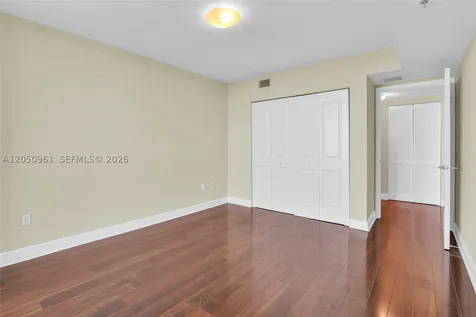 2681 N Flamingo Road Sunrise FL 33323