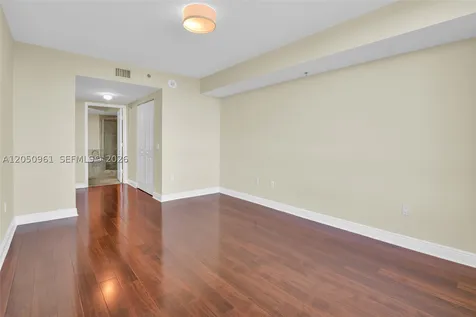 2681 N Flamingo Road Sunrise FL 33323