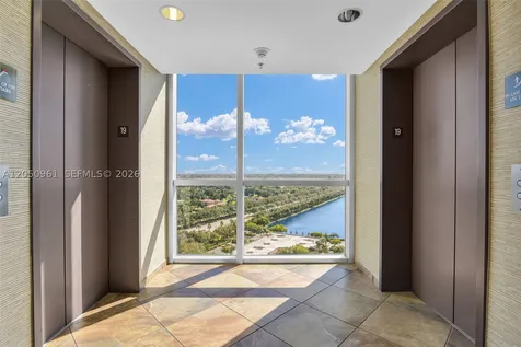 2681 N Flamingo Road Sunrise FL 33323