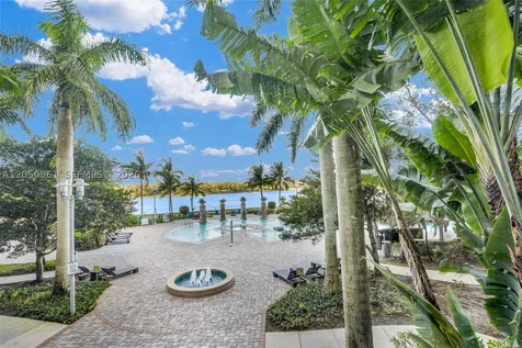 2681 N Flamingo Road Sunrise FL 33323