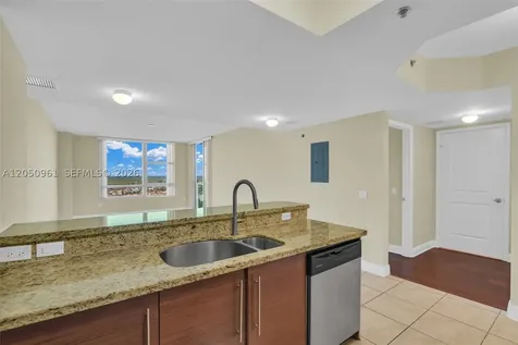 2681 N Flamingo Road Sunrise FL 33323