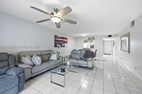 1300 SW 125th Avenue Pembroke Pines FL 33027