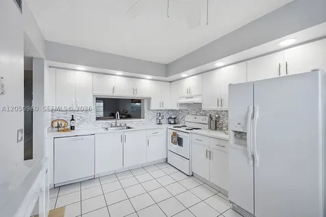 1300 SW 125th Avenue Pembroke Pines FL 33027
