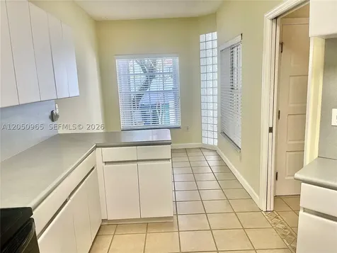 6853 SW 89th Terrace Pinecrest FL 33156