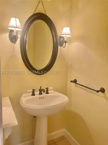 6853 SW 89th Terrace Pinecrest FL 33156