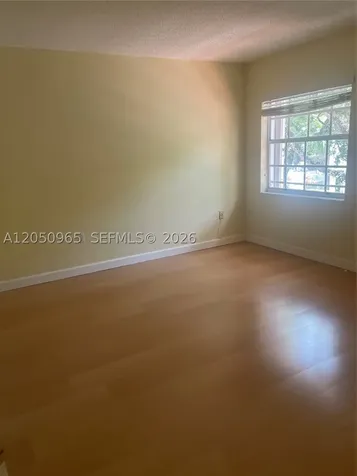 6853 SW 89th Terrace Pinecrest FL 33156