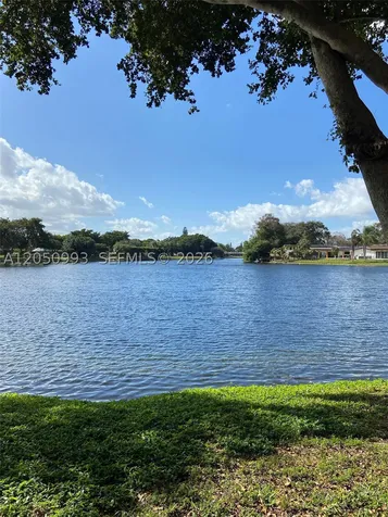 10231 Buttercup Court Pembroke Pines FL 33026