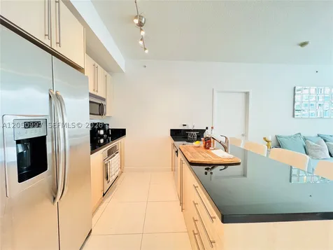 79 SW 12th Street Miami FL 33130