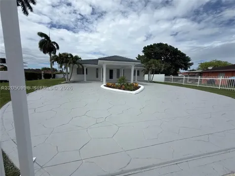 13895 SW 22nd Street Miami FL 33175