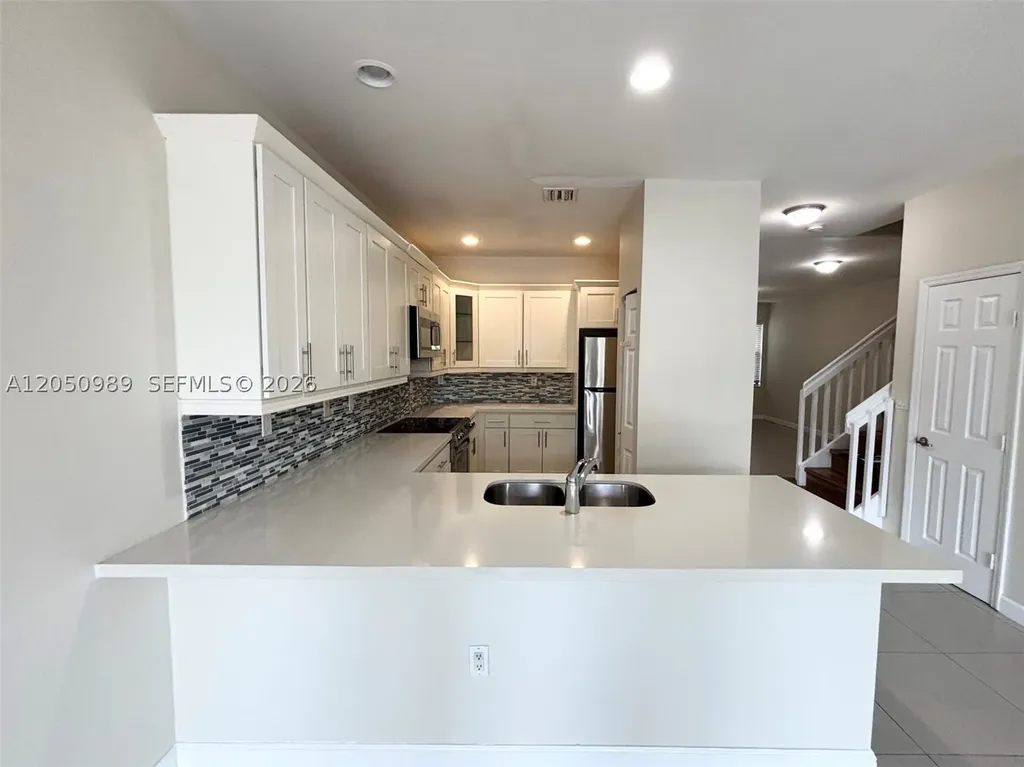 10445 NW 61 Lane Doral FL 33178