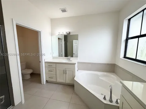 10445 NW 61 Lane Doral FL 33178