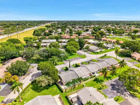 12446 SW 115th Terrace Miami FL 33186