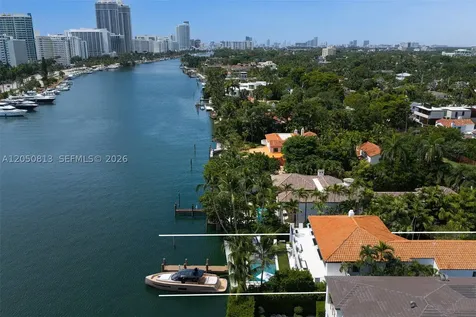 5401 Pine Tree Drive Miami Beach FL 33140