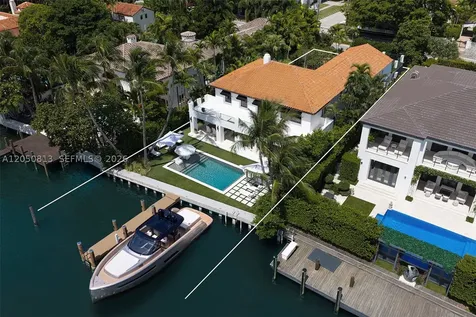 5401 Pine Tree Drive Miami Beach FL 33140