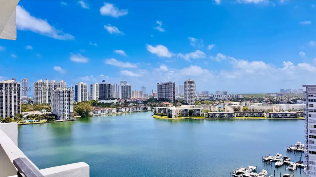 2780 NE 183rd Street Aventura FL 33160