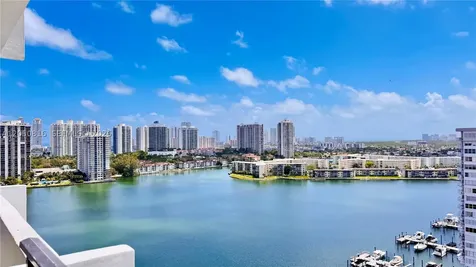 2780 NE 183rd Street Aventura FL 33160