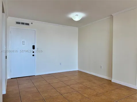 2780 NE 183rd Street Aventura FL 33160