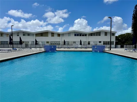 2780 NE 183rd Street Aventura FL 33160
