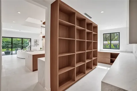6415 SW 83rd Street Miami FL 33143