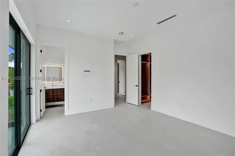 6415 SW 83rd Street Miami FL 33143