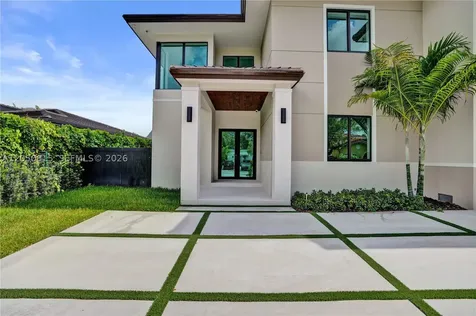 6415 SW 83rd Street Miami FL 33143