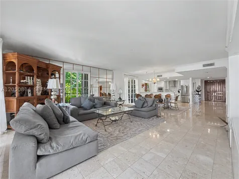 2124 Fisher Island Drive Miami Beach FL 33109