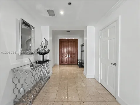 2124 Fisher Island Drive Miami Beach FL 33109