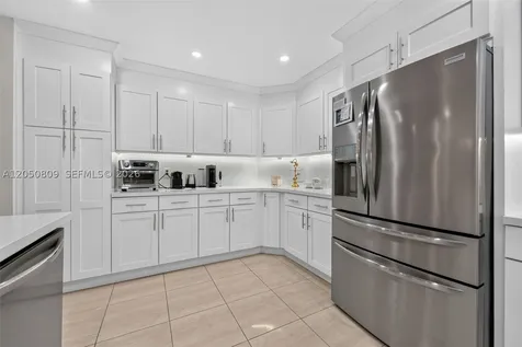 8390 SW 72nd Avenue Miami FL 33143