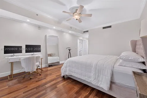 8390 SW 72nd Avenue Miami FL 33143