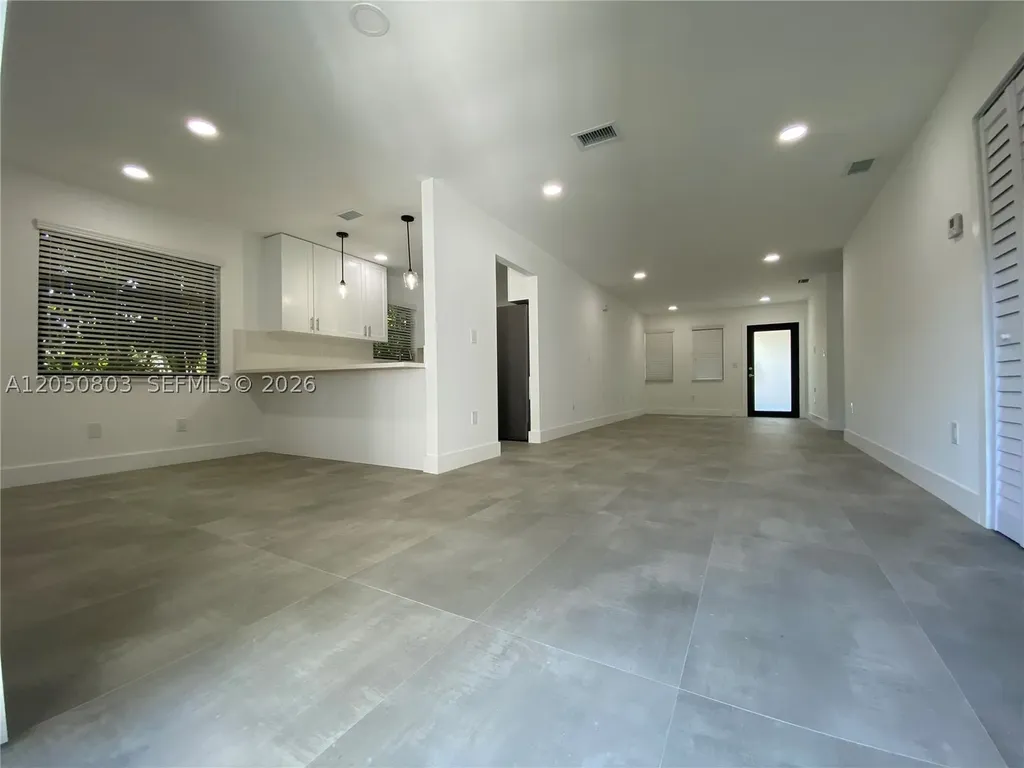 3626 SW 16th Street Miami FL 33145