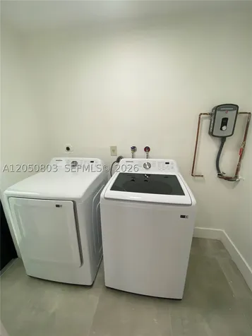 3626 SW 16th Street Miami FL 33145