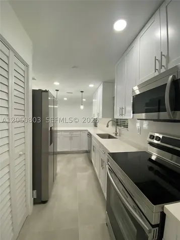 3626 SW 16th Street Miami FL 33145