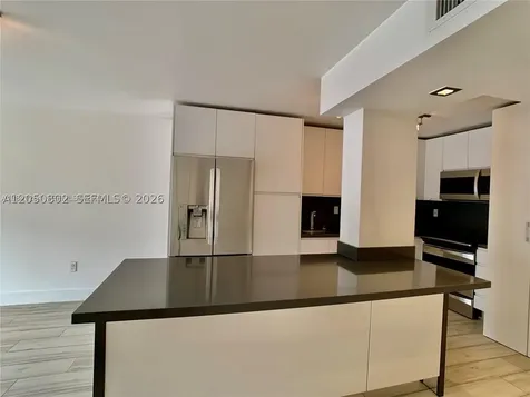 9360 Fontainebleau Boulevard Miami FL 33172