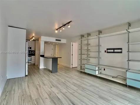 9360 Fontainebleau Boulevard Miami FL 33172