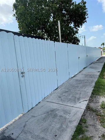 690 E 46th Street Hialeah FL 33013