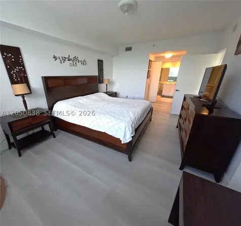 2775 NE 187th Street Aventura FL 33180