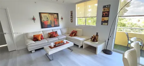 2775 NE 187th Street Aventura FL 33180