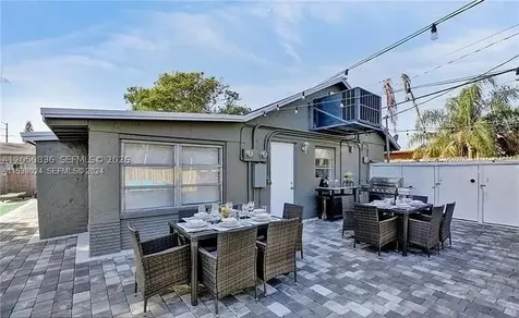608 N 24th Avenue Hollywood FL 33020