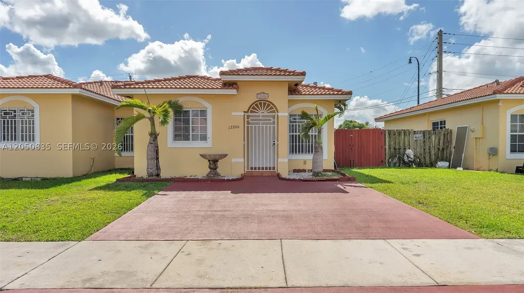 12266 SW 215th Terrace Miami FL 33177