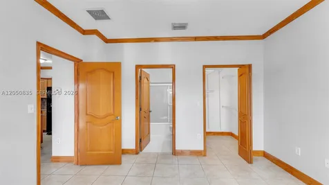 12266 SW 215th Terrace Miami FL 33177