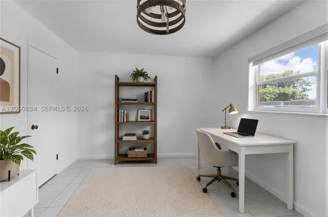 9958 SW 88th Street Miami FL 33176