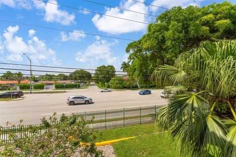 9958 SW 88th Street Miami FL 33176