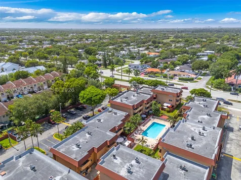 9958 SW 88th Street Miami FL 33176