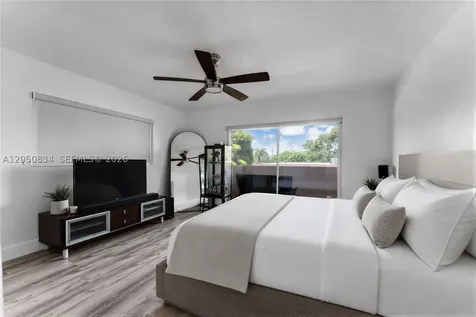 9958 SW 88th Street Miami FL 33176