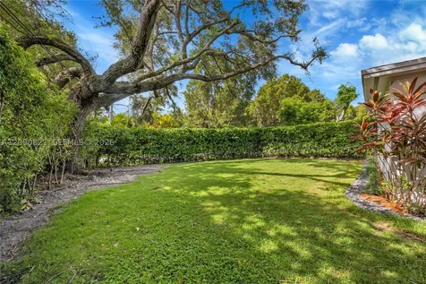 8141 SW 62nd Court Miami FL 33143